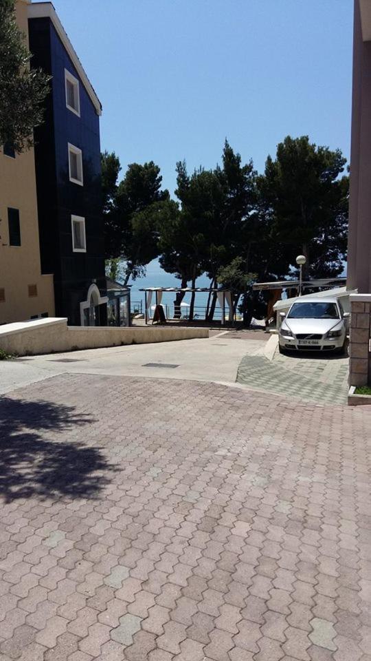 Guesthouse Mario&Marina มาคาร์สกา ภายนอก รูปภาพ